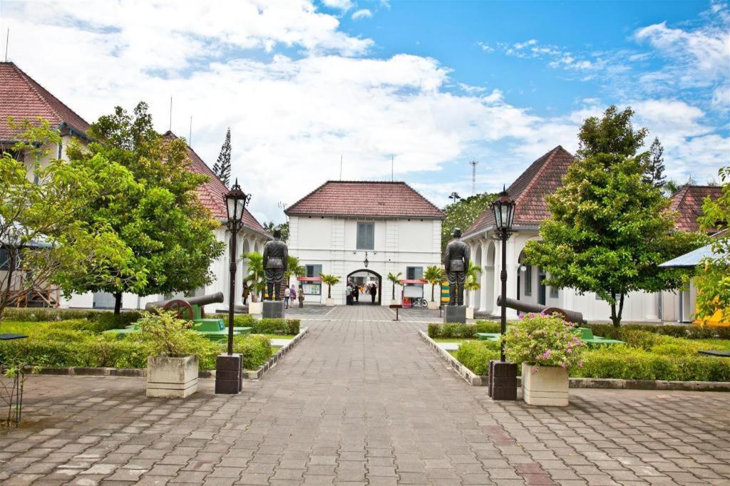 Oasis - Satu Hotel Kejayan